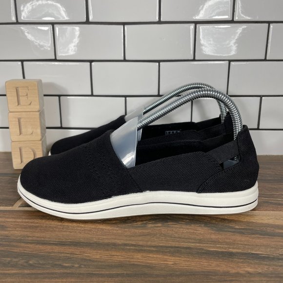 Clarks Cloudsteppers Breeze Step Womens Sz 6.5 Wide Shoes Black Comfort Slip Ons - Picture 1 of 14